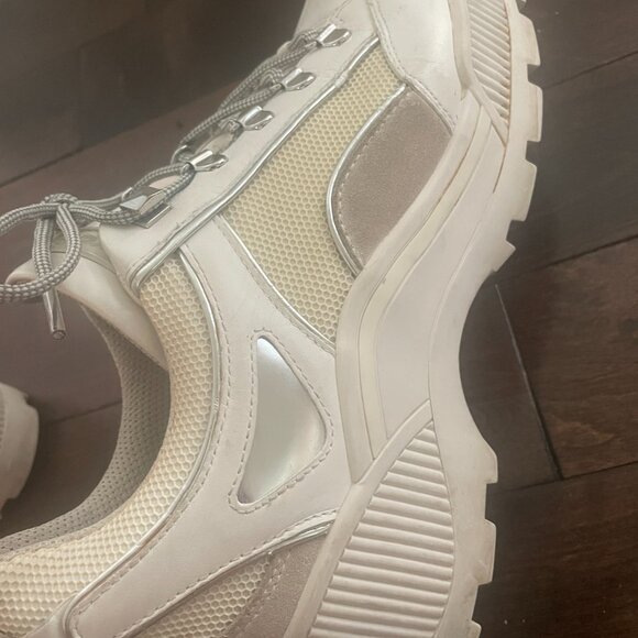 Michael Kors Women's Brooke White Leather & Scuba Trek Lace-Up Sneakers size 10 - Picture 7 of 12